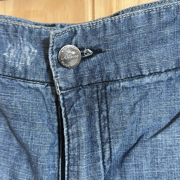 White House Black Market Women’s Blue Denim Shorts - Picture 2 of 5